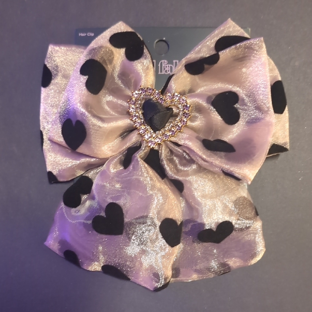 NWT Heart Bow Hair Clip Coquette Romantic Valentine Accessory